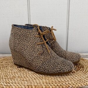 Toms Tan Leopard Print Wedge Boots